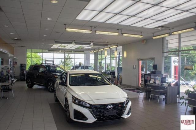 used 2018 Ford F-150 car, priced at $27,850