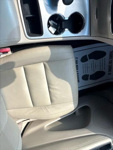 used 2015 Jeep Grand Cherokee car, priced at $9,995