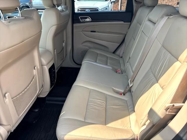 used 2015 Jeep Grand Cherokee car, priced at $9,995