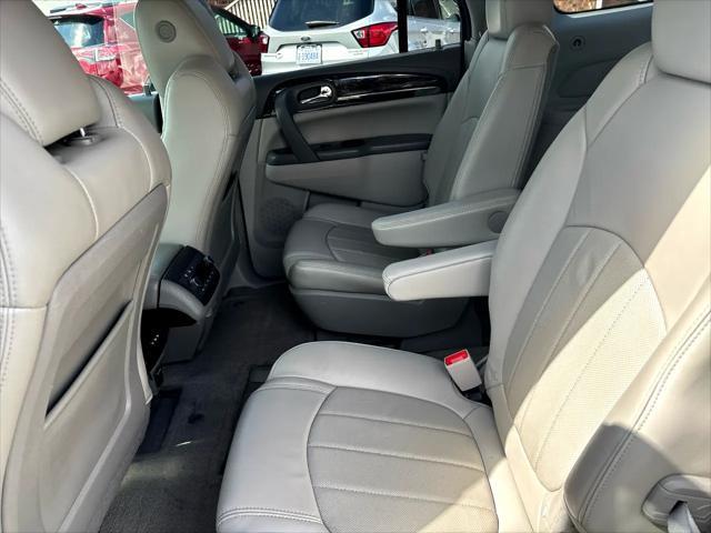 used 2014 Buick Enclave car, priced at $10,995