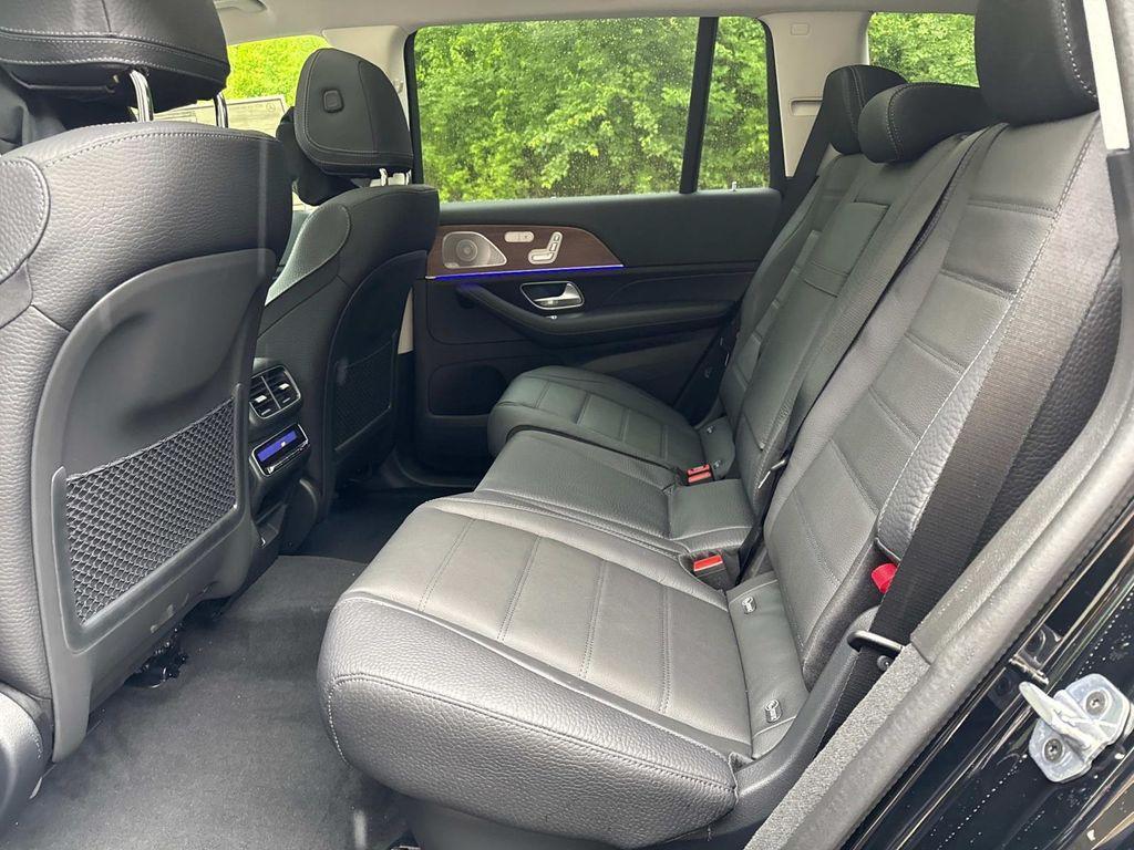 new 2025 Mercedes-Benz GLS 450 car, priced at $98,100