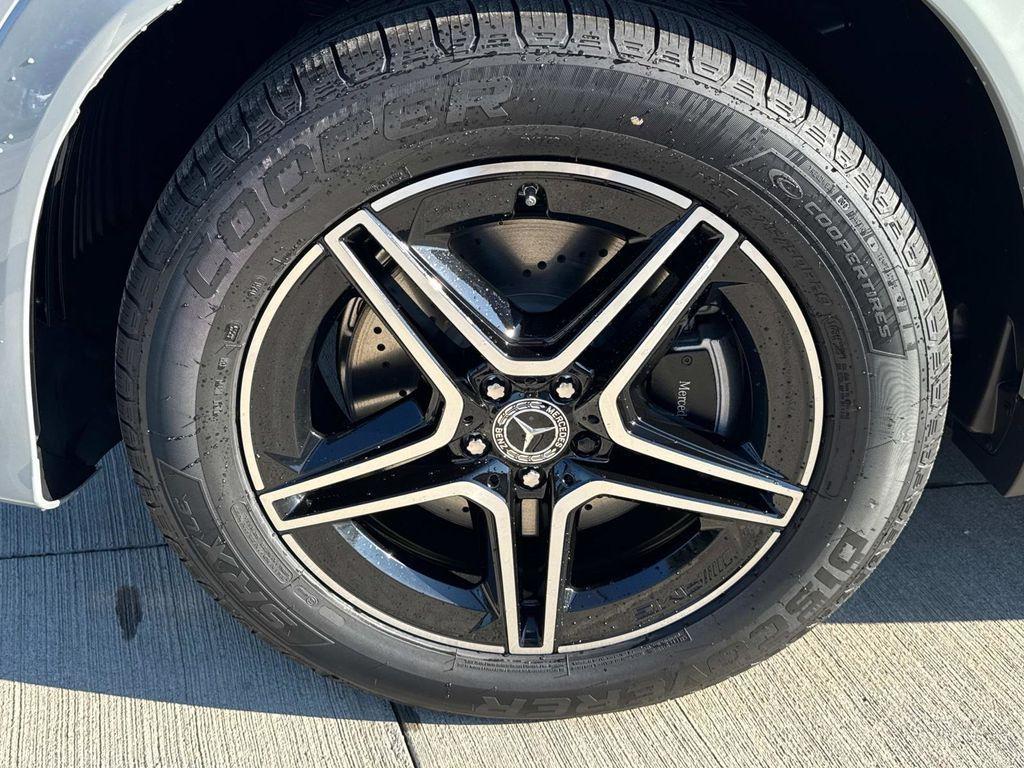 new 2026 Mercedes-Benz GLE 450 car, priced at $91,020