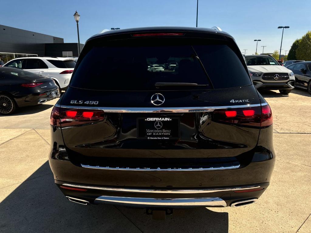 new 2025 Mercedes-Benz GLS 450 car, priced at $95,695