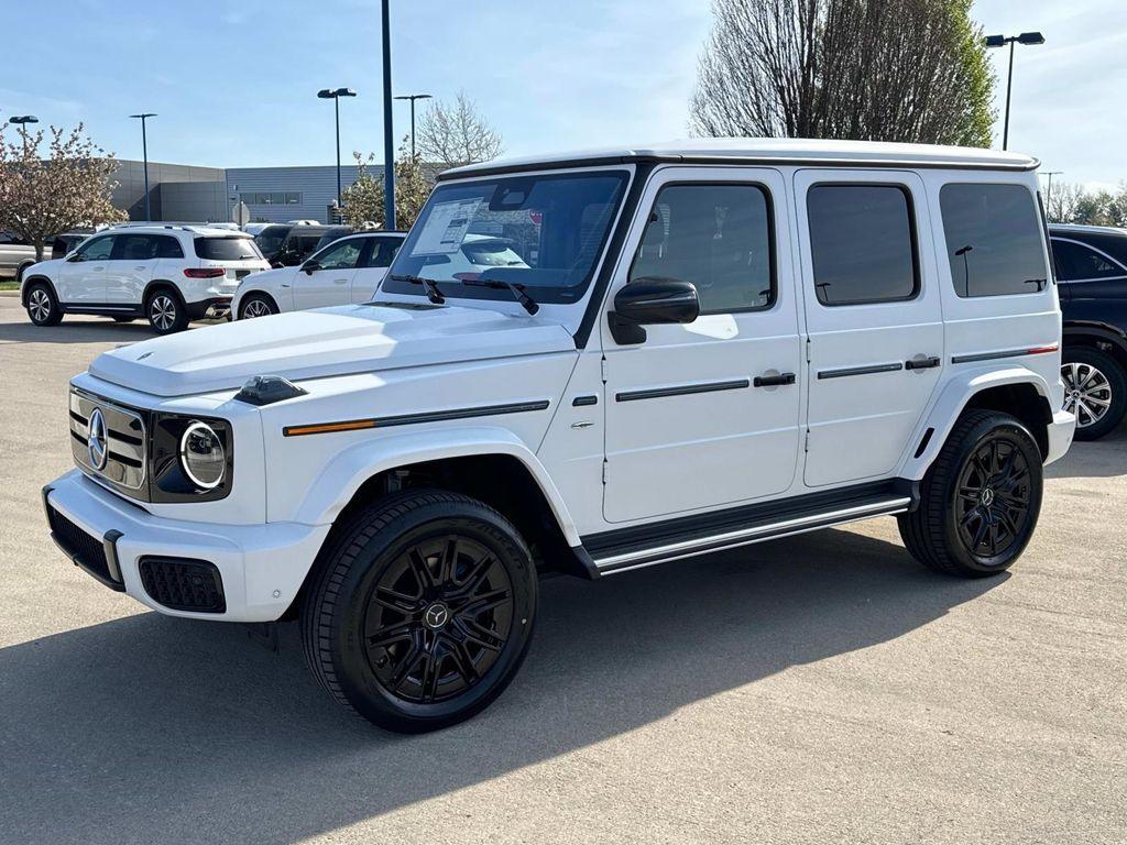 new 2025 Mercedes-Benz G-Class car, priced at $189,620