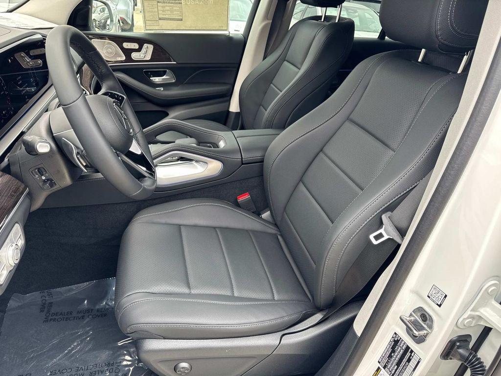 new 2025 Mercedes-Benz GLE 450e car, priced at $82,770