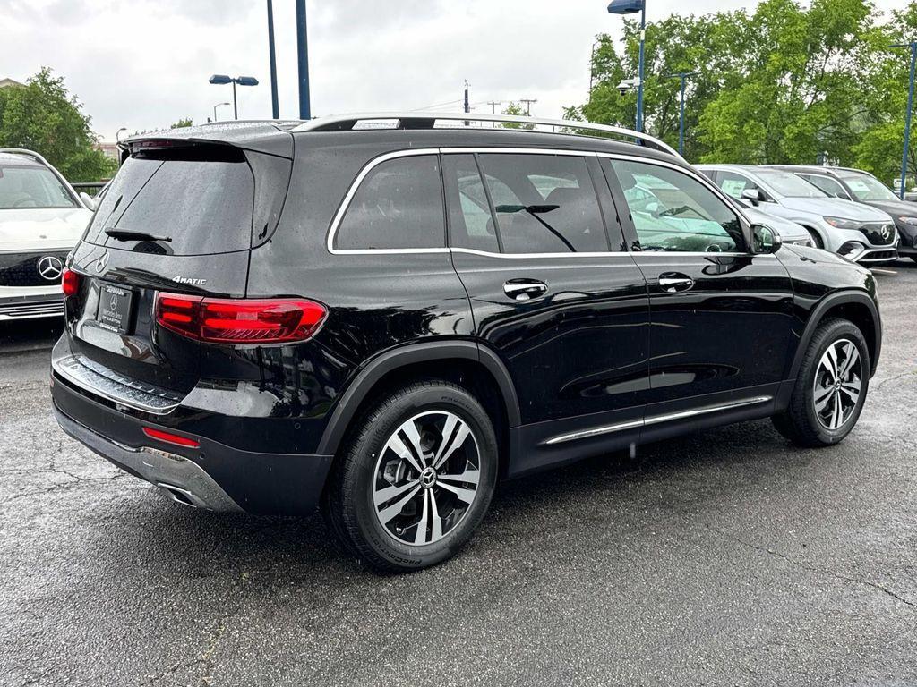 new 2025 Mercedes-Benz GLB 250 car, priced at $49,595
