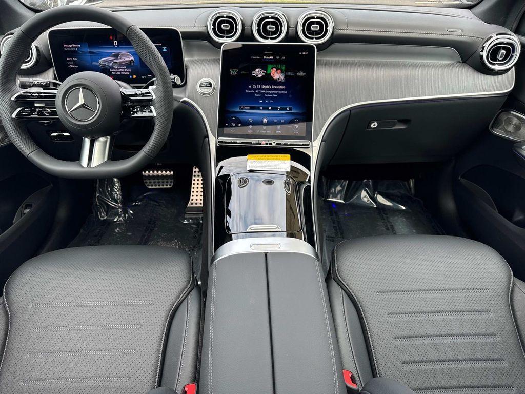 new 2025 Mercedes-Benz GLC 300 car, priced at $62,715