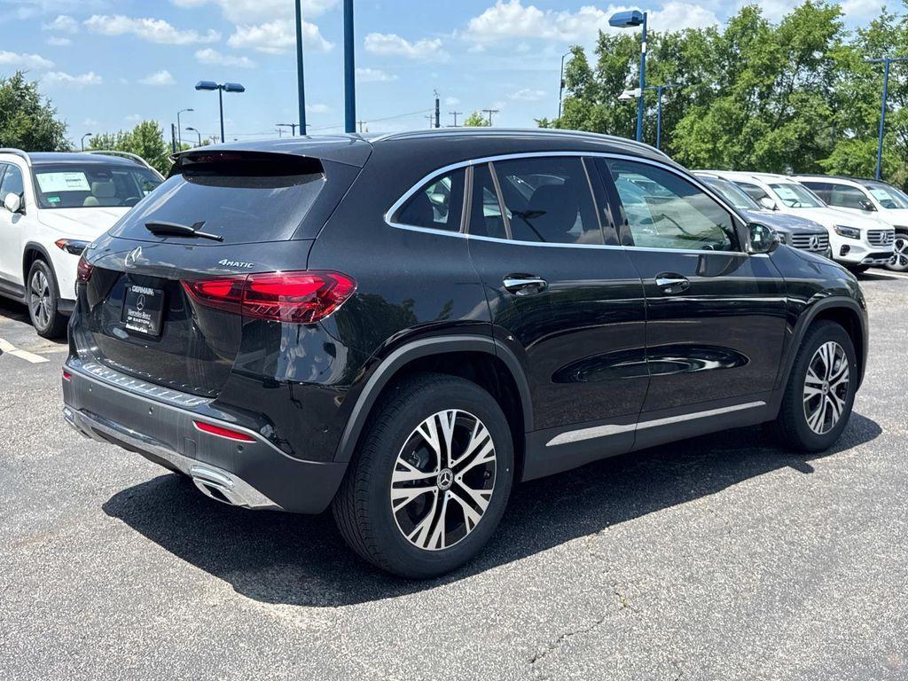 new 2025 Mercedes-Benz GLA 250 car, priced at $48,495