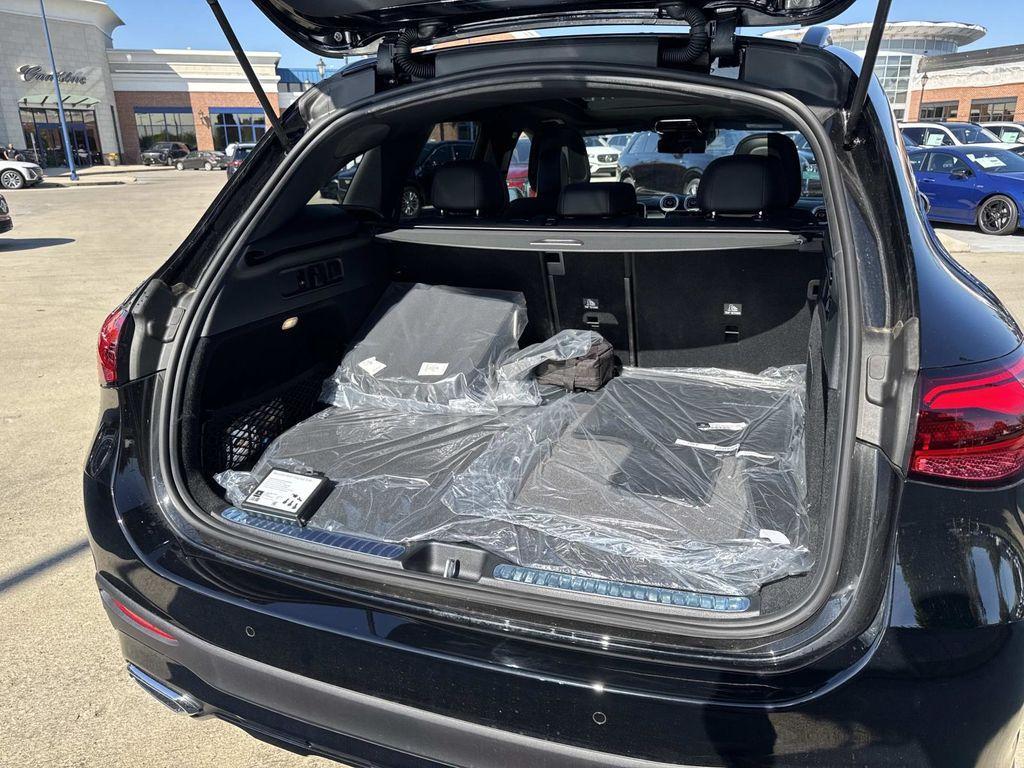 new 2026 Mercedes-Benz GLC 350e car, priced at $76,005
