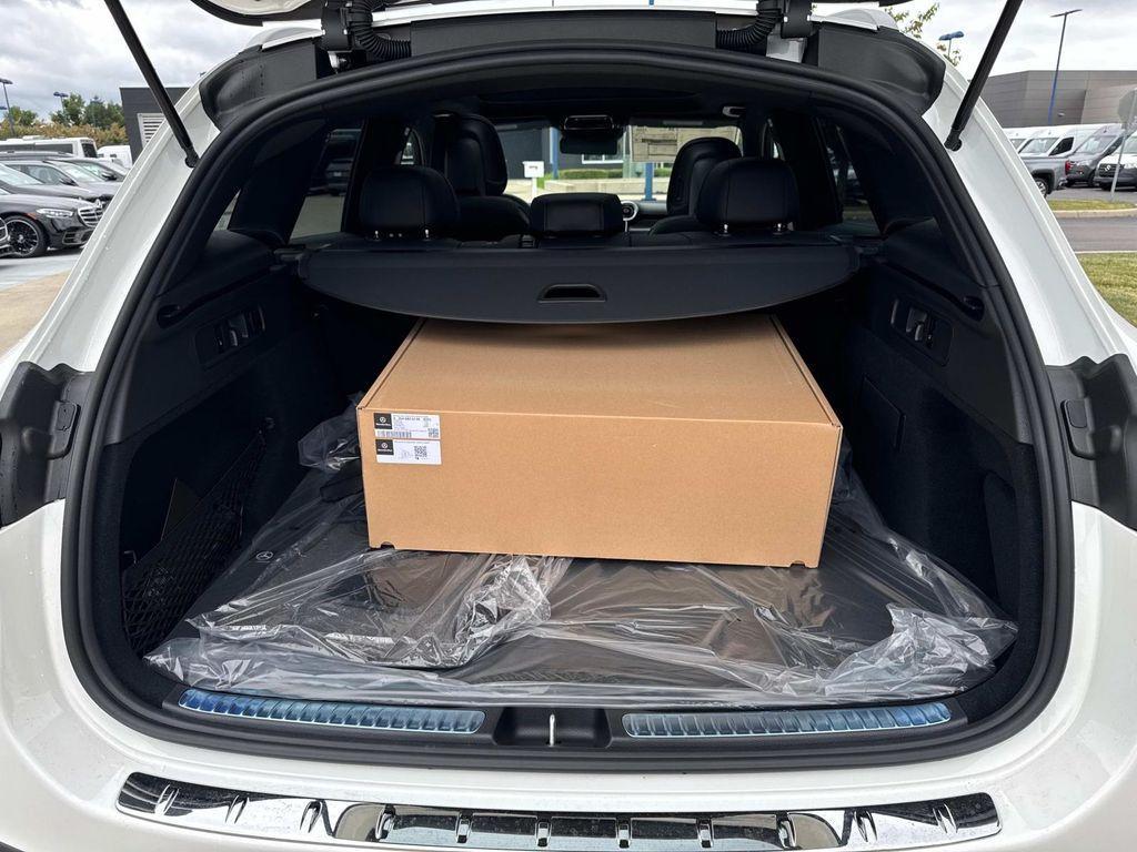 new 2026 Mercedes-Benz GLC 300 car, priced at $64,025