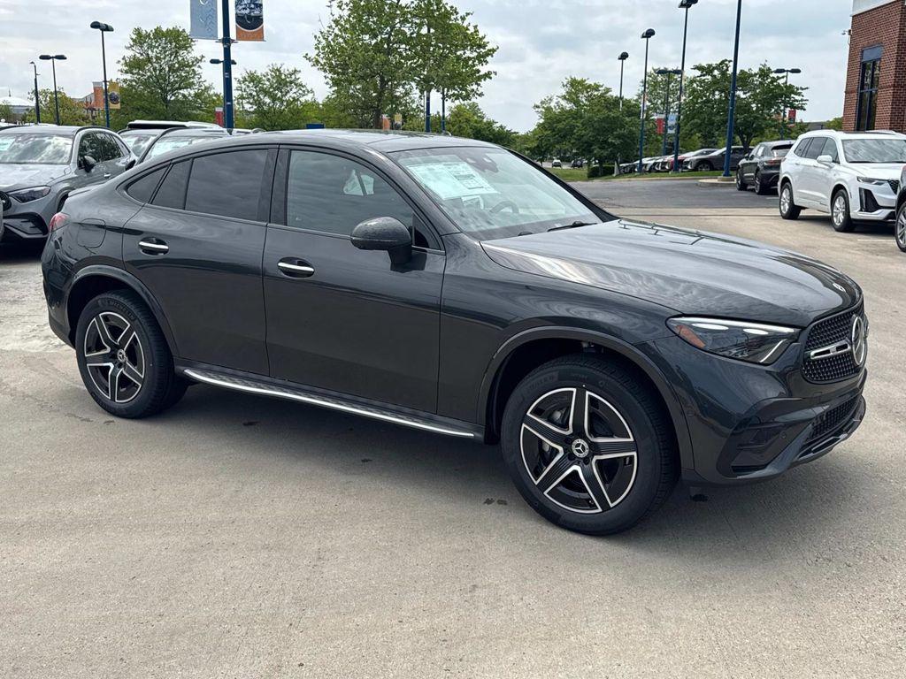 new 2025 Mercedes-Benz GLC 300 car, priced at $71,045