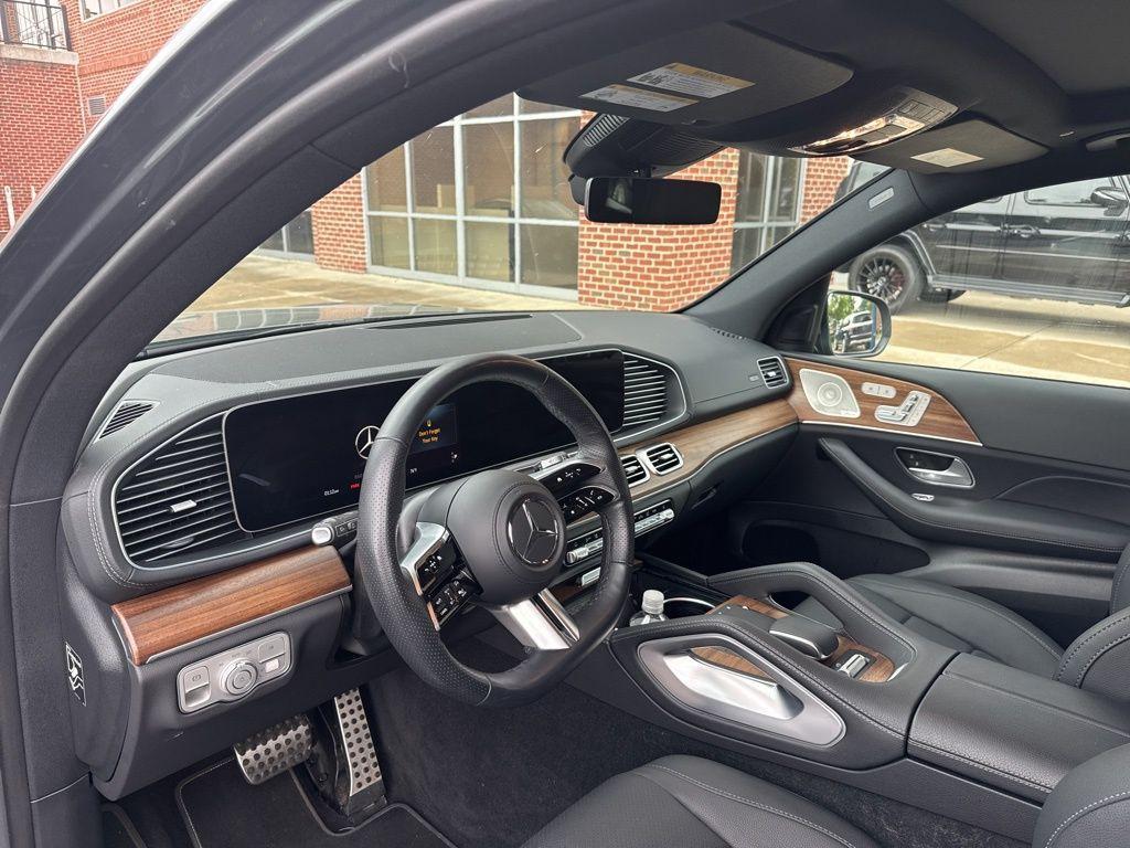 used 2025 Mercedes-Benz GLS 450 car, priced at $86,677