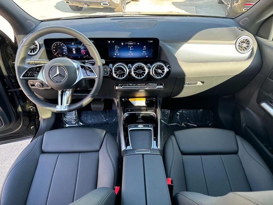 new 2025 Mercedes-Benz GLA 250 car