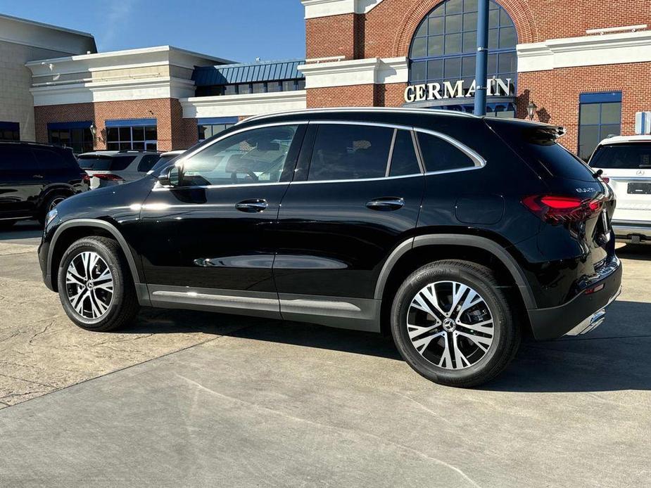 new 2025 Mercedes-Benz GLA 250 car