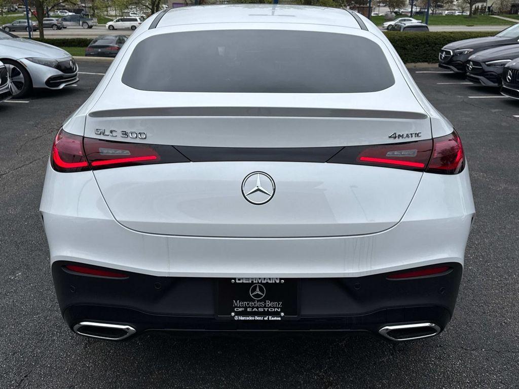 new 2025 Mercedes-Benz GLC 300 car, priced at $71,795