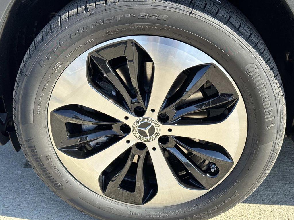 new 2026 Mercedes-Benz GLA 250 car, priced at $56,595