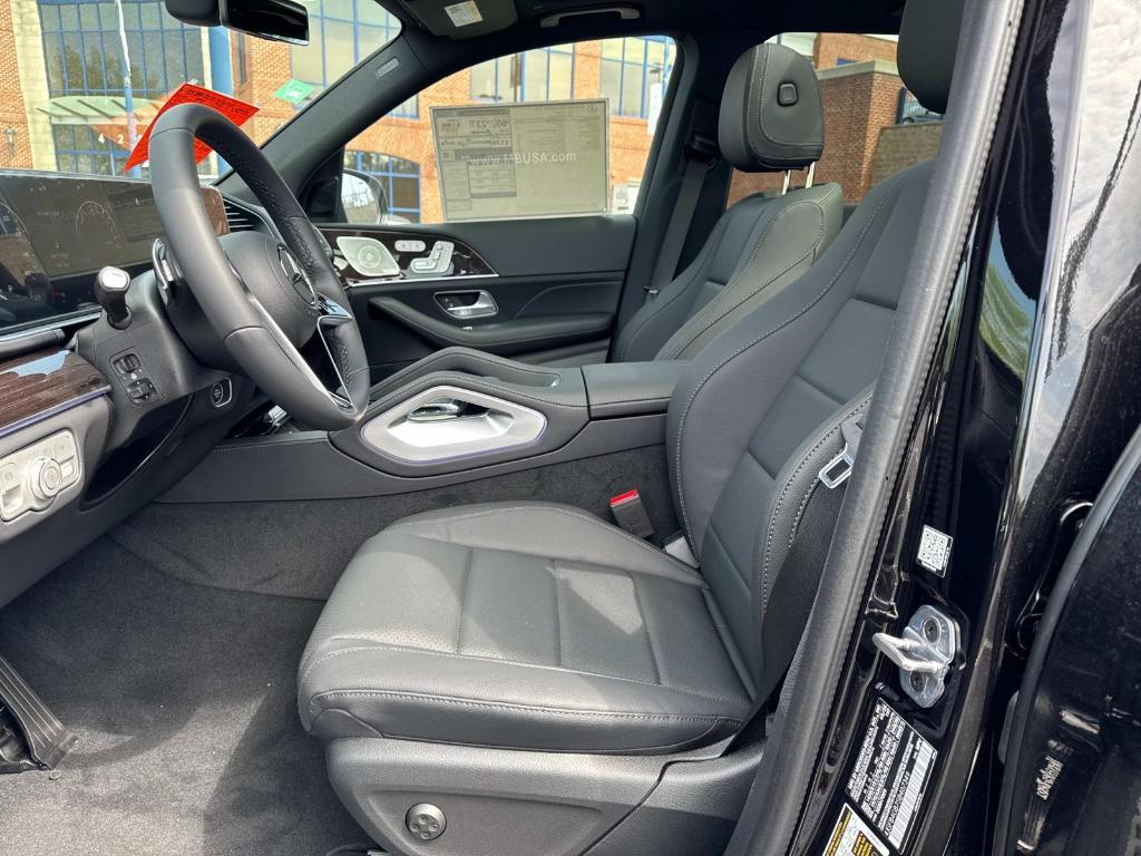new 2025 Mercedes-Benz GLE 450e car, priced at $85,170