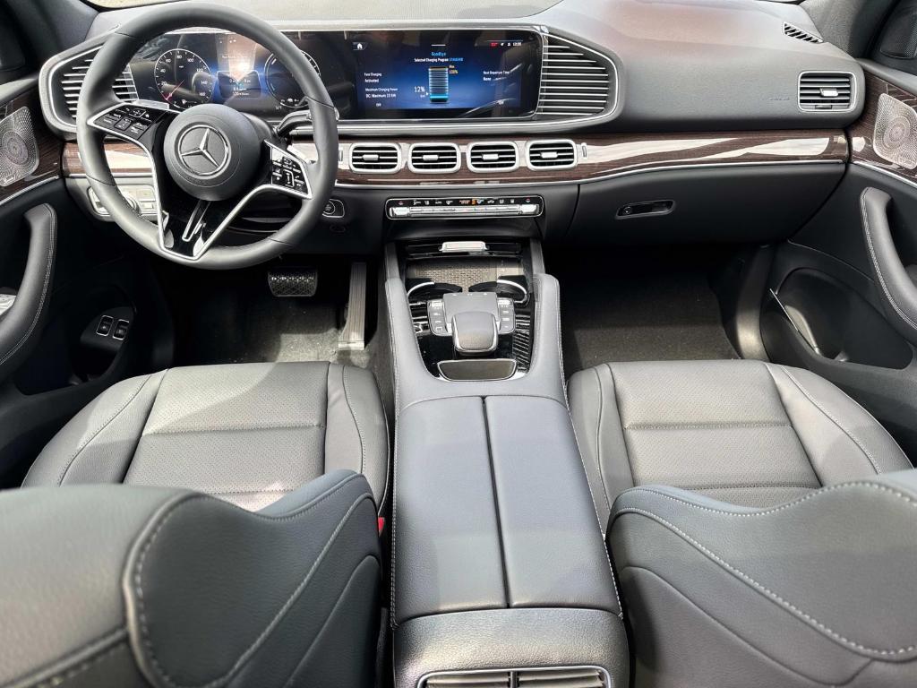 new 2025 Mercedes-Benz GLE 450e car, priced at $85,170