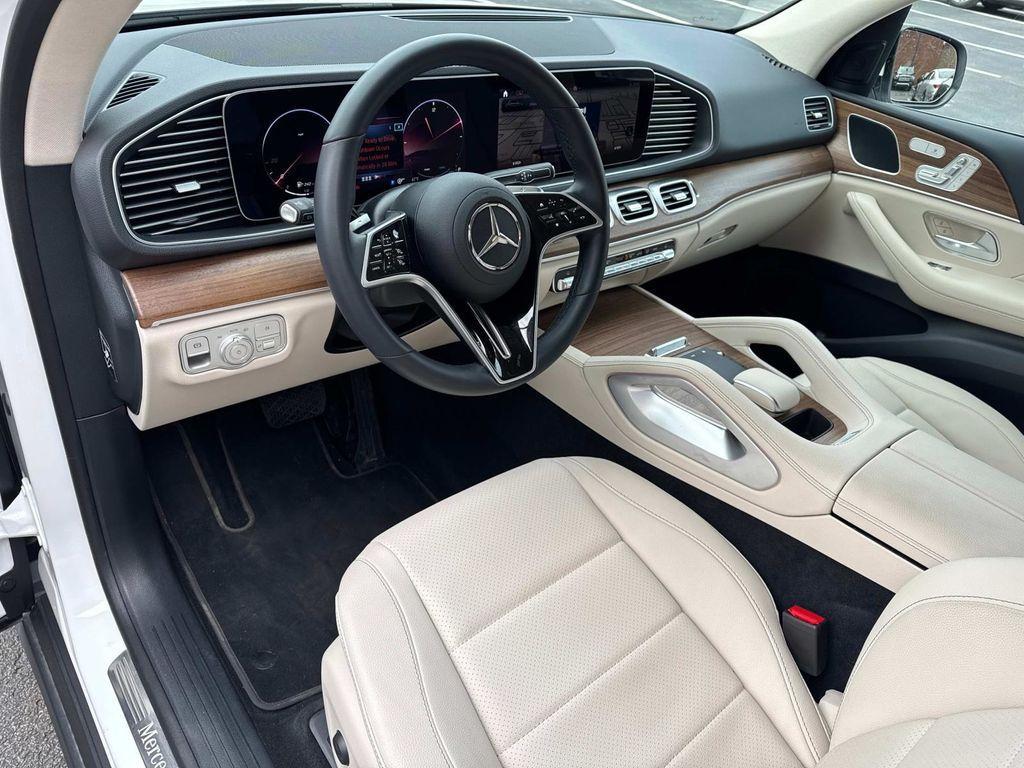 used 2025 Mercedes-Benz GLE 350 car, priced at $63,173