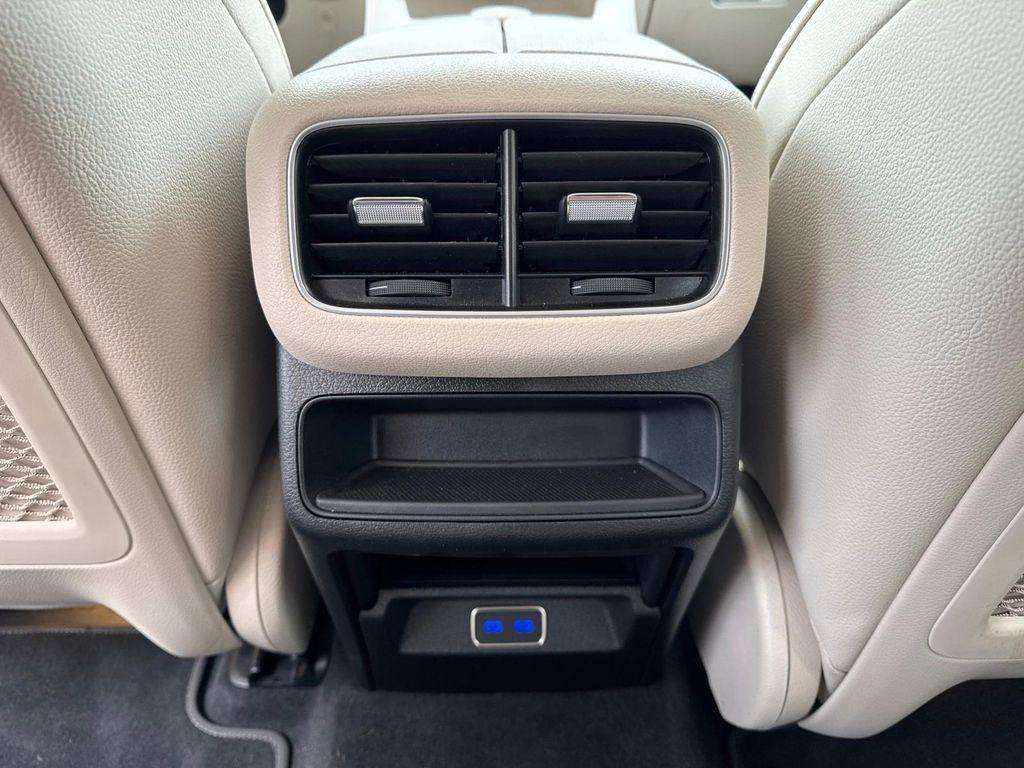 used 2025 Mercedes-Benz GLE 350 car, priced at $63,173