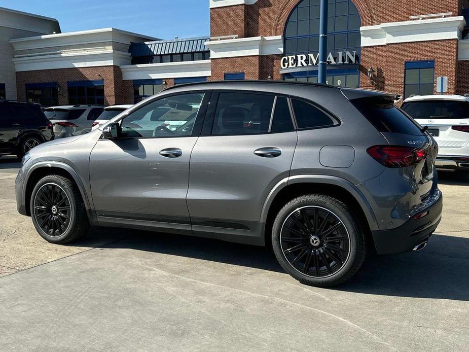 new 2025 Mercedes-Benz GLA 250 car