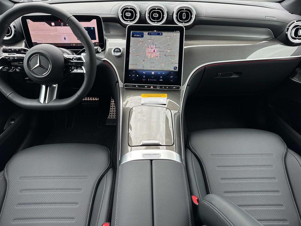 new 2025 Mercedes-Benz GLC 300 car