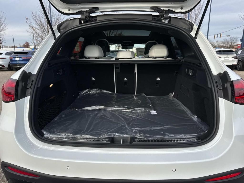 new 2026 Mercedes-Benz GLC 300 car, priced at $65,405