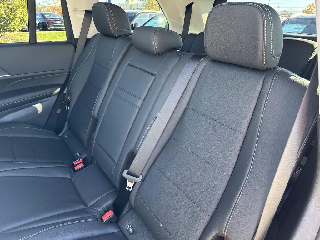 new 2026 Mercedes-Benz GLS 450 car, priced at $93,615