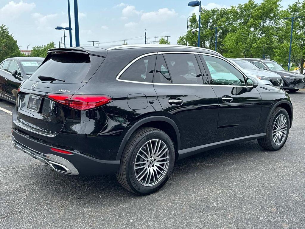 new 2025 Mercedes-Benz GLC 300 car, priced at $58,935