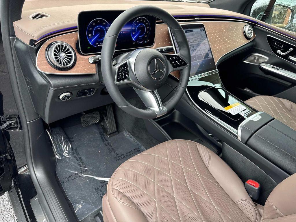 new 2025 Mercedes-Benz EQE 350 car, priced at $88,685