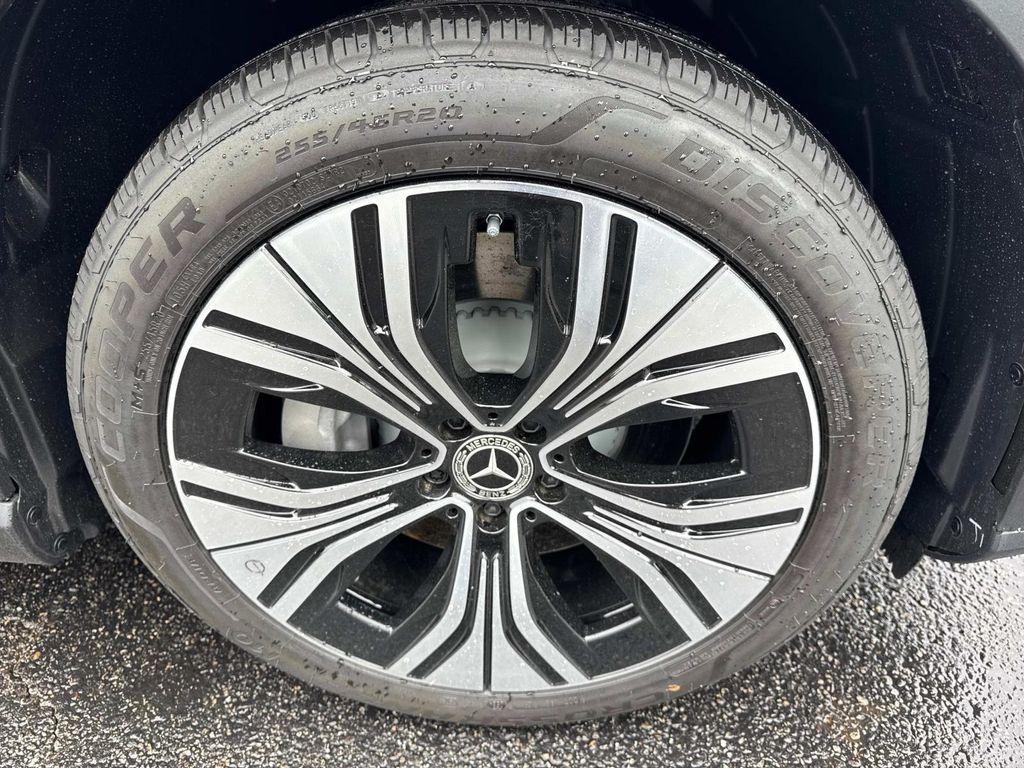 new 2025 Mercedes-Benz EQE 350 car, priced at $88,685