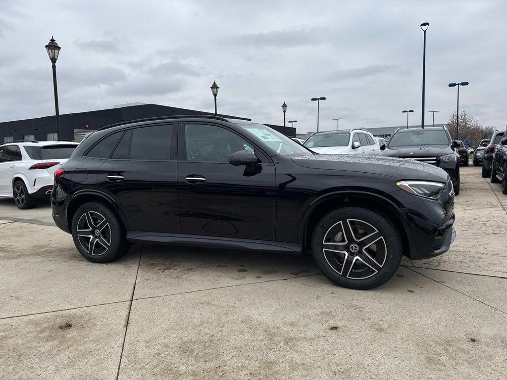 new 2025 Mercedes-Benz GLC 350e car, priced at $72,195