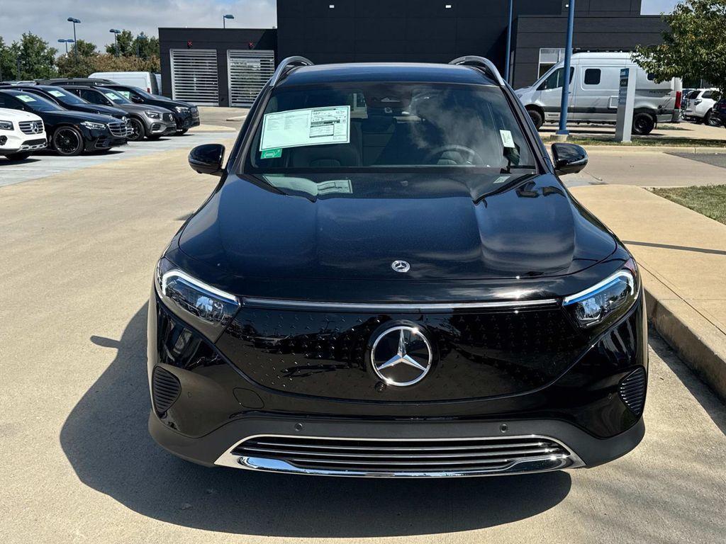 new 2025 Mercedes-Benz EQB 250 car, priced at $59,495