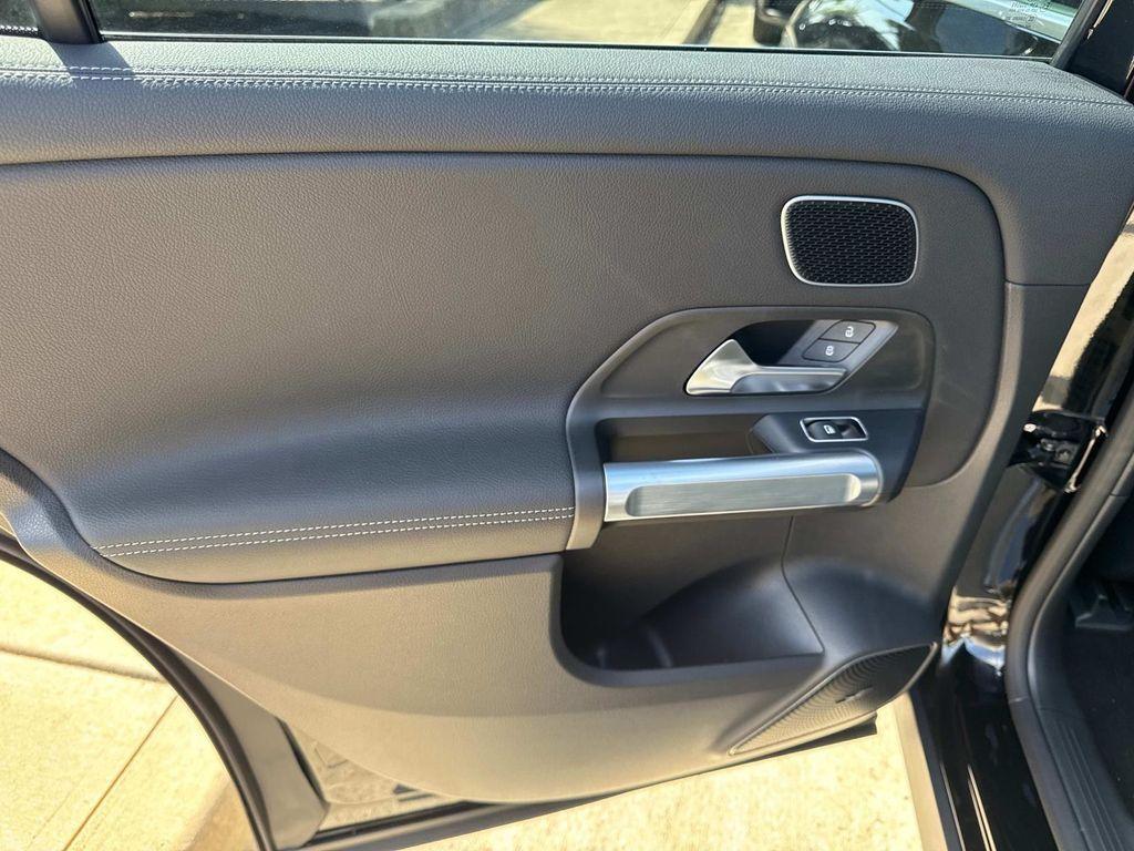new 2025 Mercedes-Benz EQB 250 car, priced at $59,495