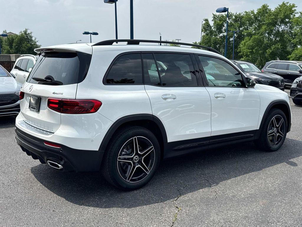 new 2025 Mercedes-Benz GLB 250 car, priced at $57,610