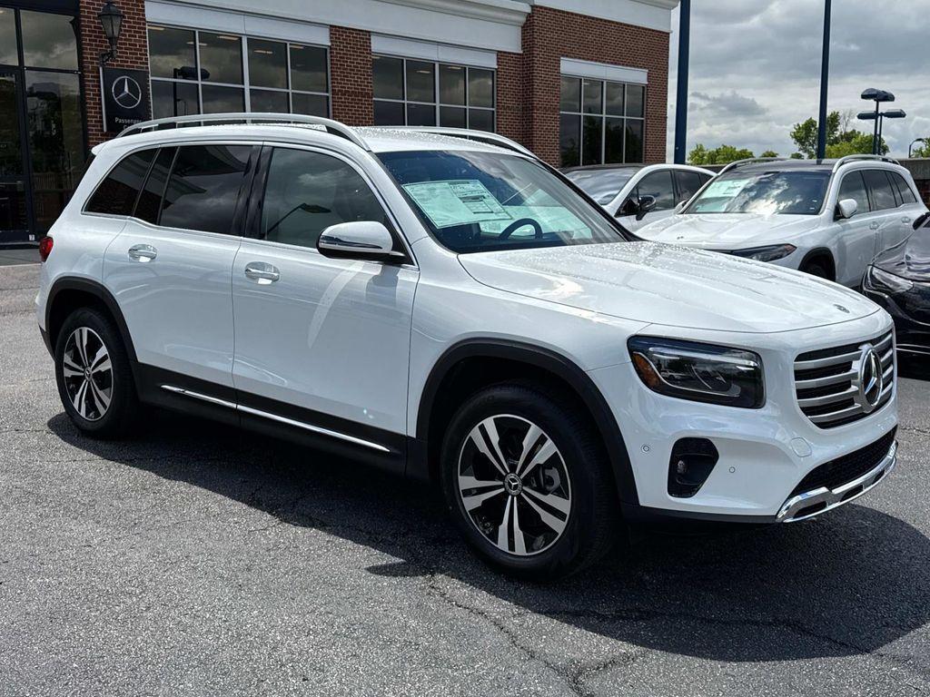 new 2025 Mercedes-Benz GLB 250 car, priced at $49,595