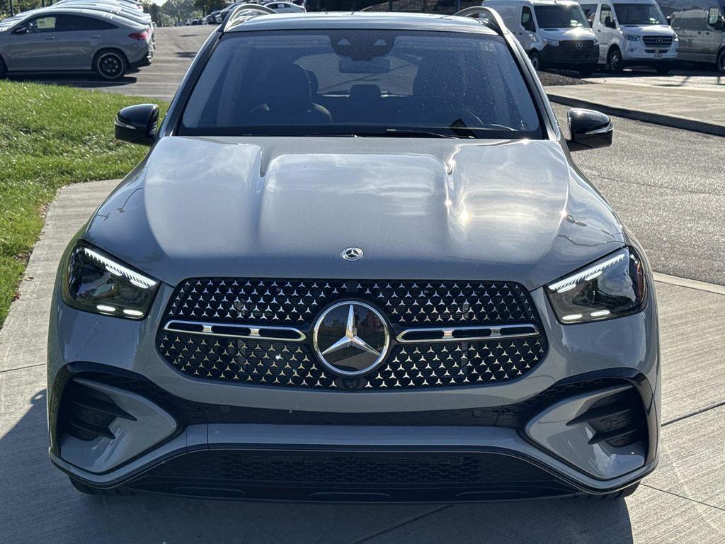 new 2026 Mercedes-Benz GLE 450 car, priced at $92,995