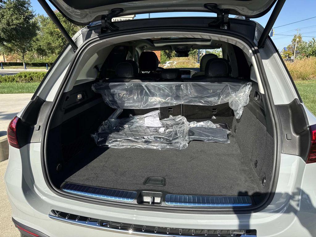 new 2026 Mercedes-Benz GLE 450 car, priced at $92,995