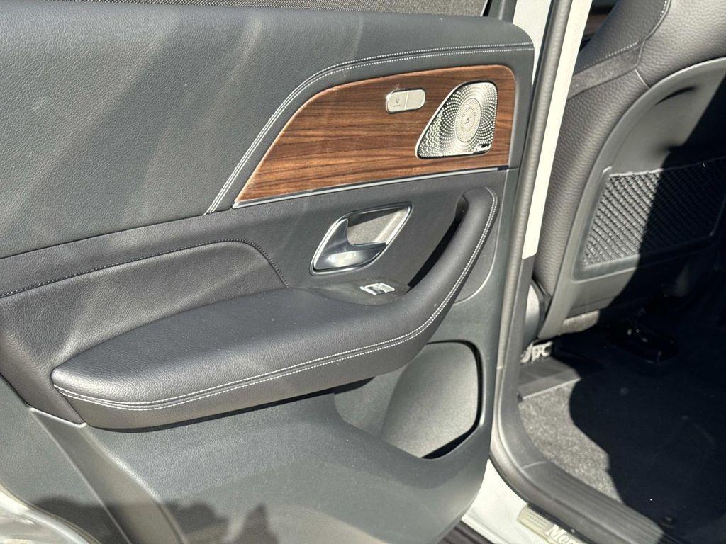 new 2026 Mercedes-Benz GLE 450 car, priced at $92,995