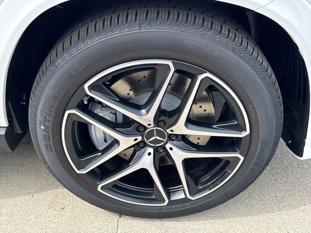 new 2025 Mercedes-Benz AMG GLE 53 car, priced at $105,550