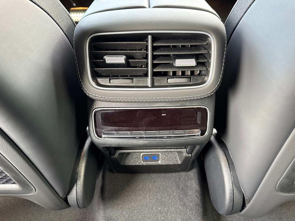 new 2025 Mercedes-Benz AMG GLE 53 car, priced at $105,550