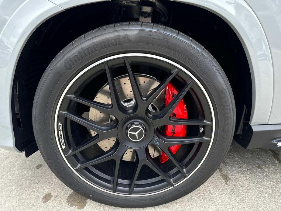 new 2025 Mercedes-Benz AMG GLE 63 car