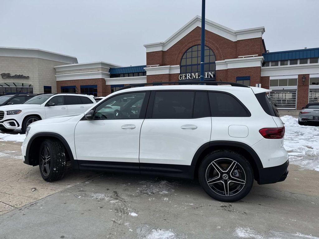 new 2025 Mercedes-Benz GLB 250 car, priced at $56,065