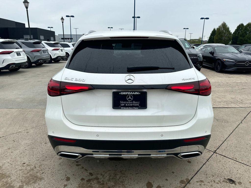 new 2024 Mercedes-Benz GLC 300 car, priced at $51,785