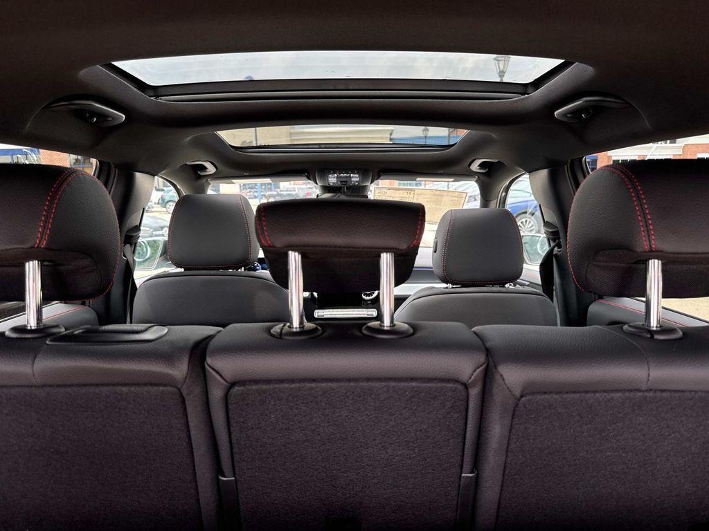 new 2025 Mercedes-Benz GLB 250 car, priced at $58,385