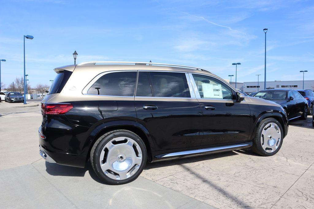 new 2024 Mercedes-Benz Maybach GLS 600 car, priced at $221,010