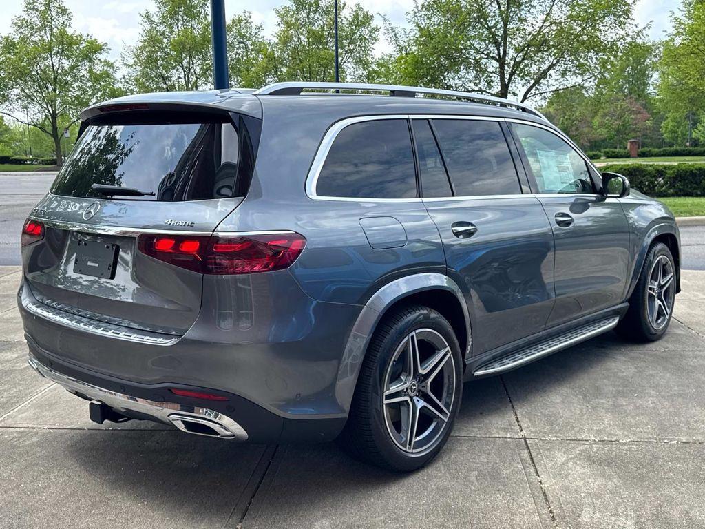 new 2025 Mercedes-Benz GLS 450 car, priced at $102,860