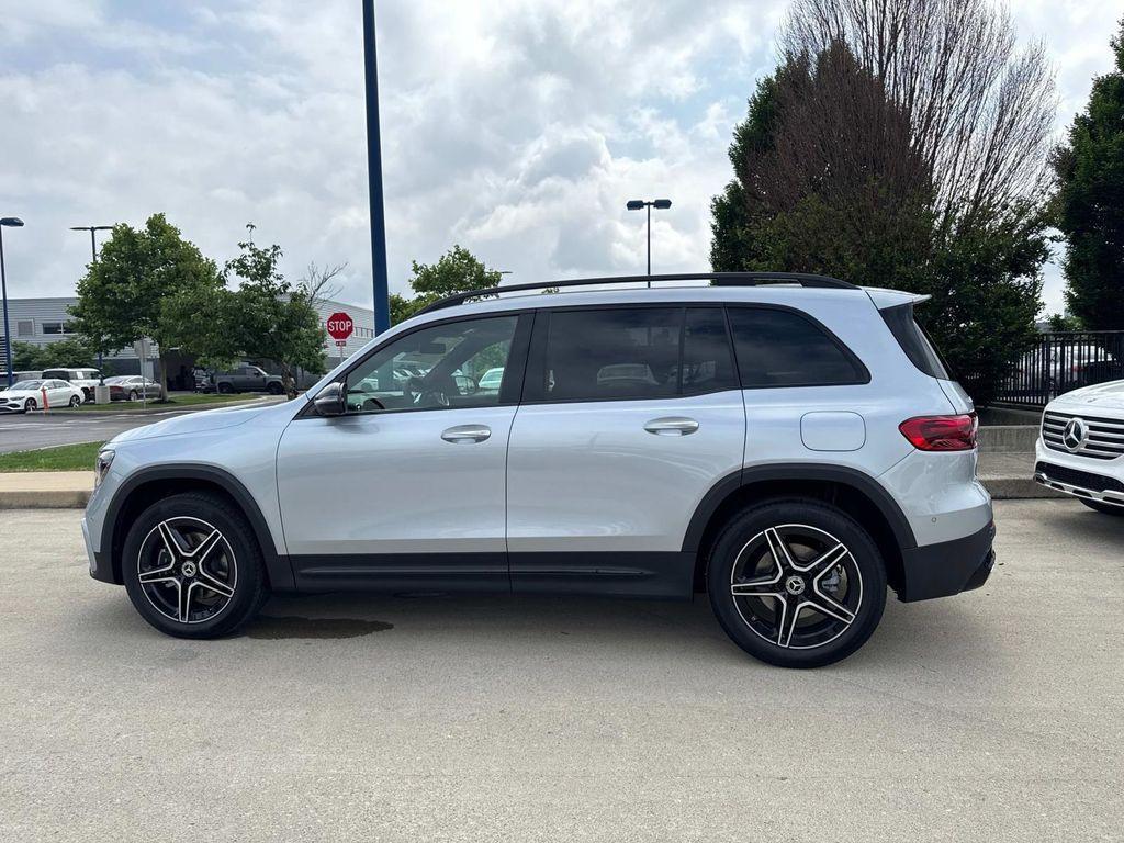 new 2025 Mercedes-Benz GLB 250 car, priced at $60,360