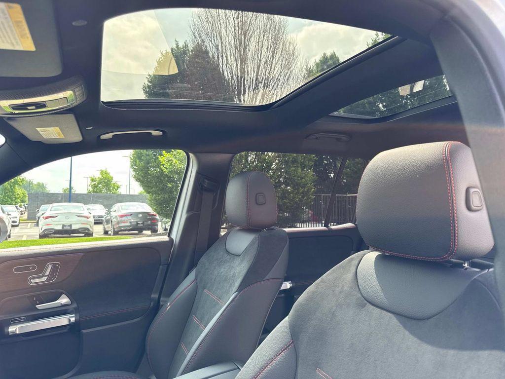 new 2025 Mercedes-Benz GLB 250 car, priced at $60,360