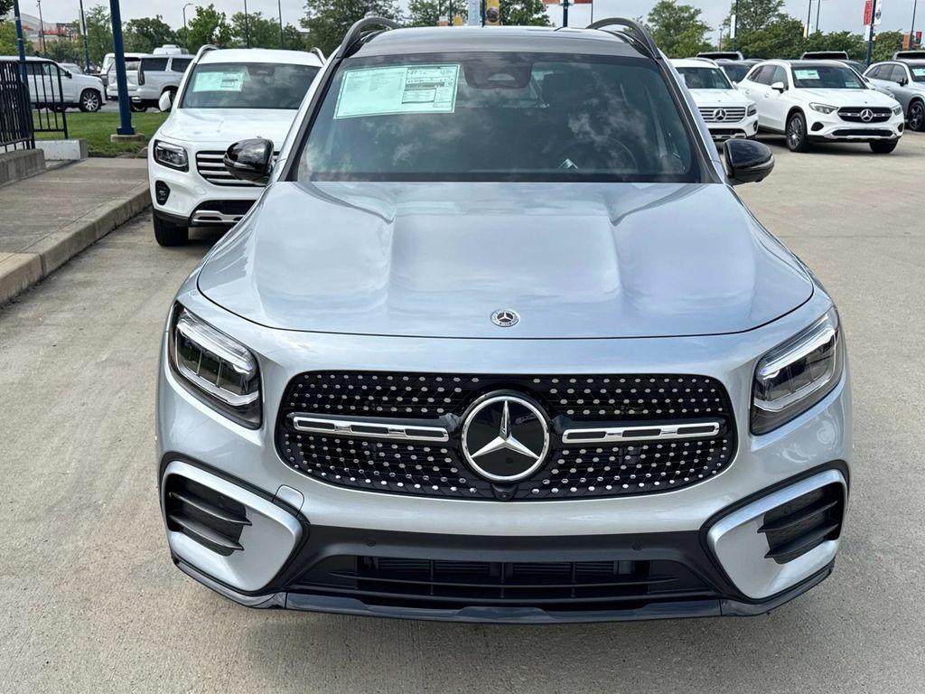 new 2025 Mercedes-Benz GLB 250 car, priced at $60,360